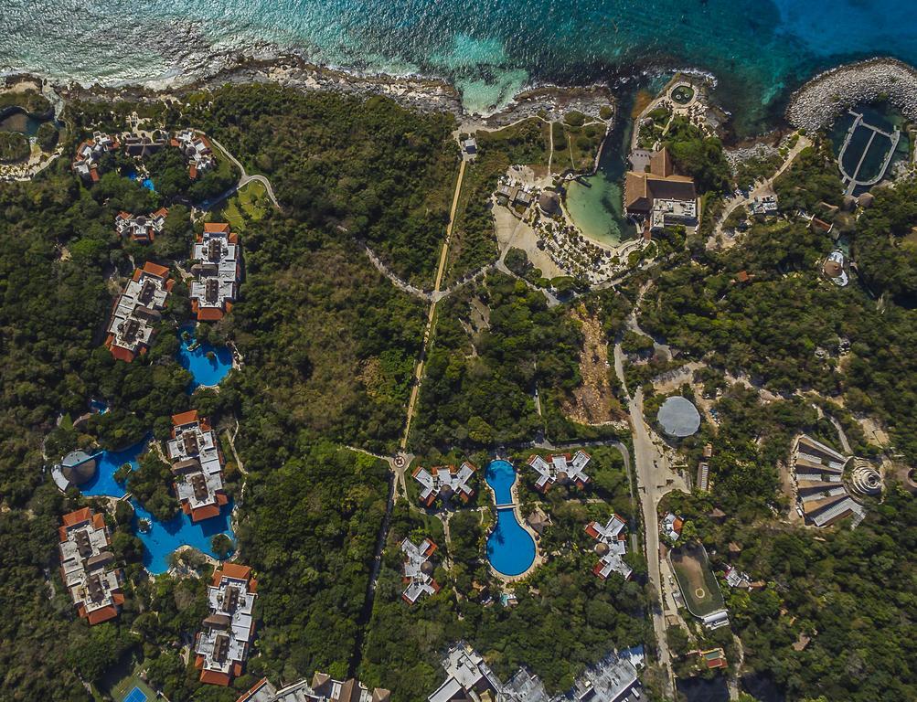 Occidental At Xcaret Destination Hotel Xcaret Park Exterior photo Aerial view of the resort